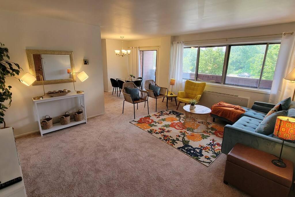 Apartment, One Bedroom Arlington Ngoại thất bức ảnh