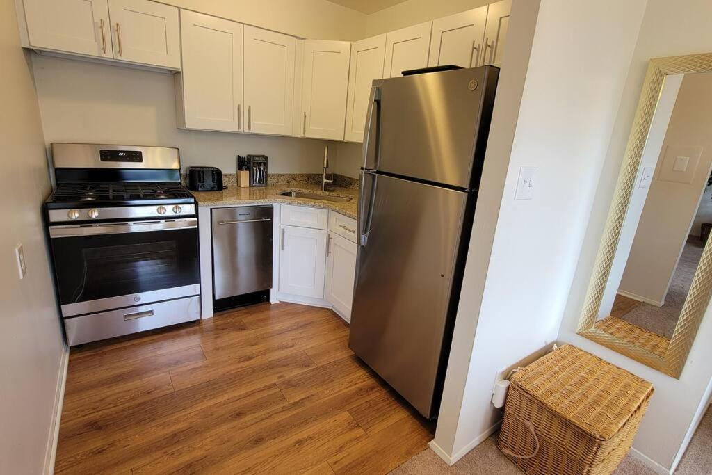 Apartment, One Bedroom Arlington Ngoại thất bức ảnh